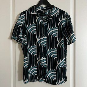 Express Black and Green Patterned Short Sleeve Button Down Shirt